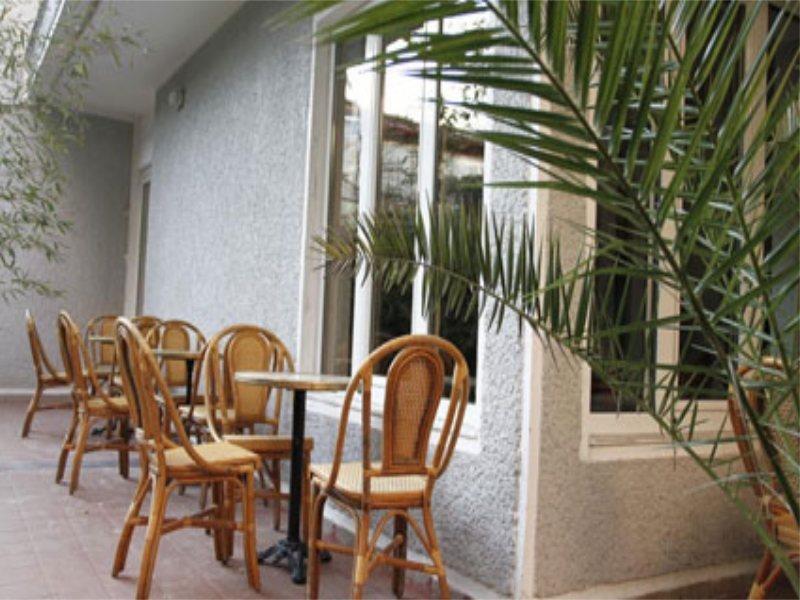 Hotel De Paris Тирана Екстериор снимка